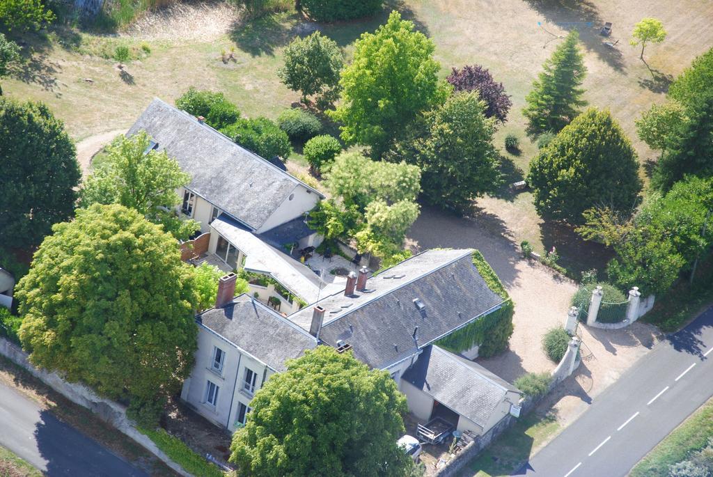 La Marelle Bed & Breakfast Avrille-les-Ponceaux Exterior photo