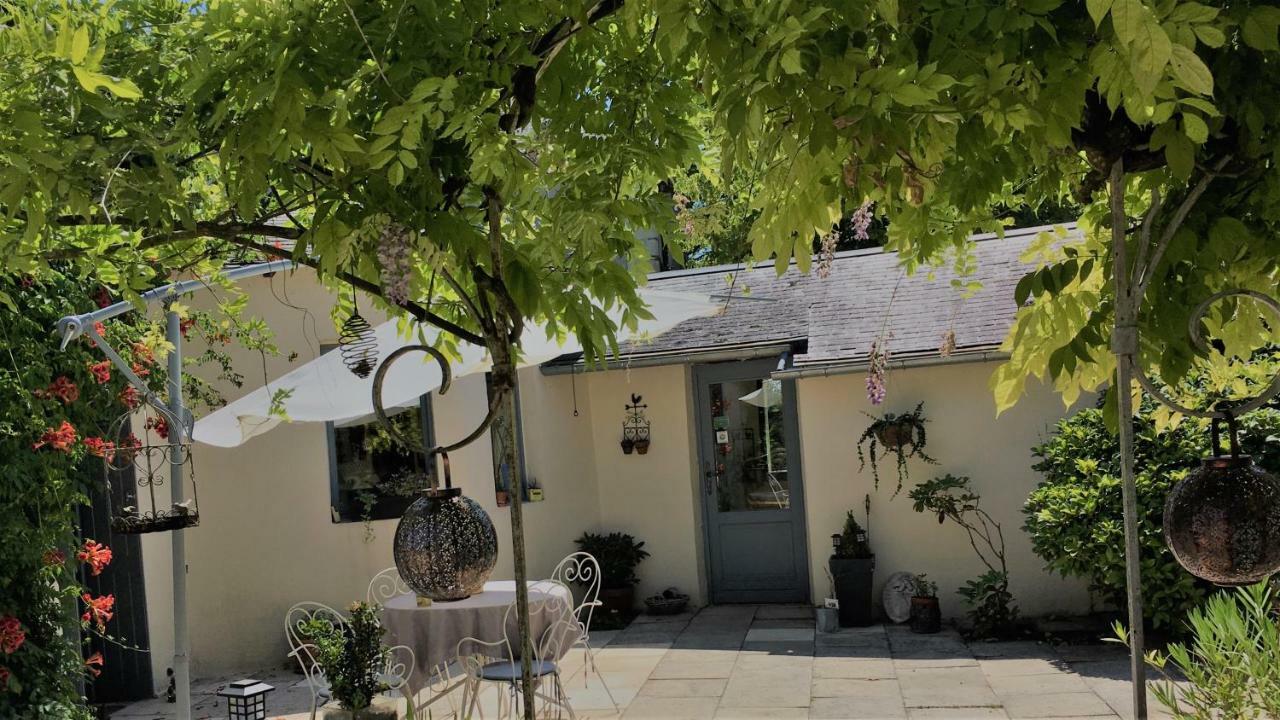 La Marelle Bed & Breakfast Avrille-les-Ponceaux Exterior photo