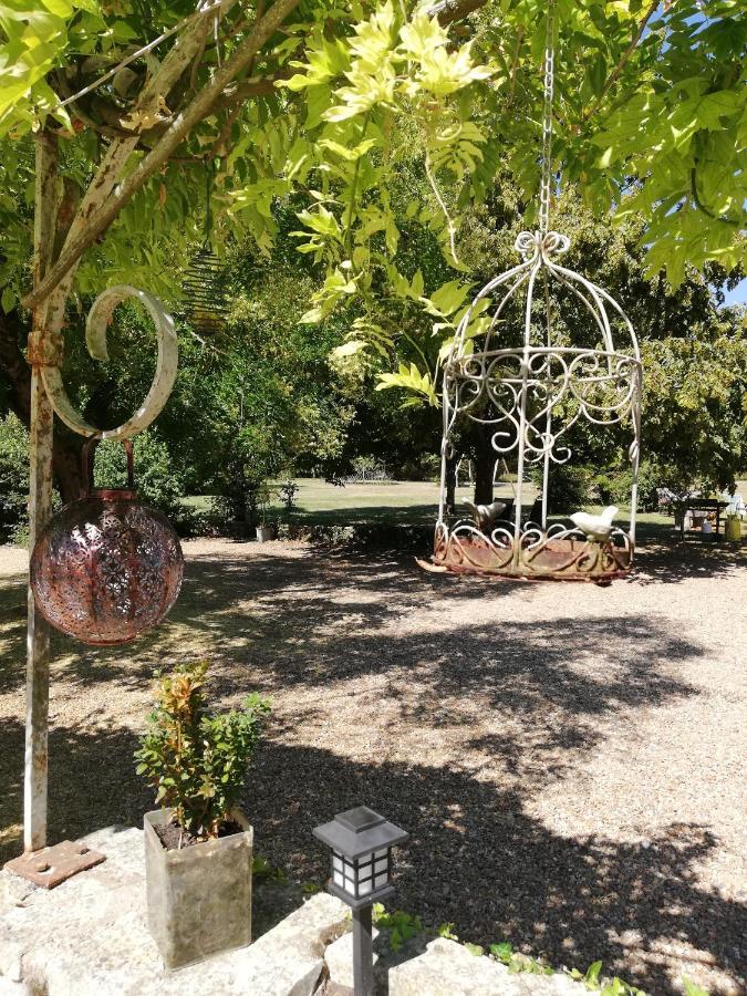 La Marelle Bed & Breakfast Avrille-les-Ponceaux Exterior photo